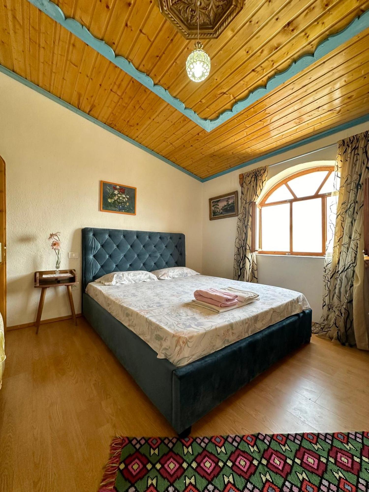 Villa Zeko Gjirokastër Eksteriør billede